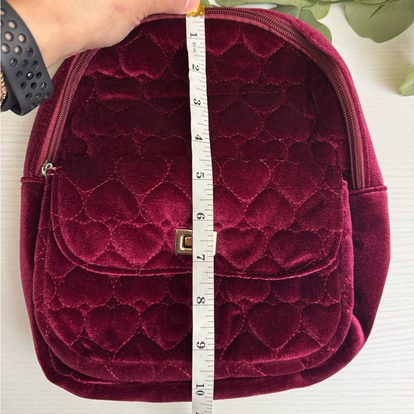 🆕 Girl Backpack 🎒 - Picture 9 of 9